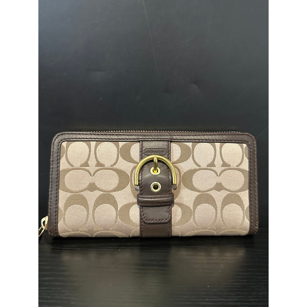 Coach Soho Signature Buckle Accordion Zip Wallet Khaki Mahogany Brown 45965